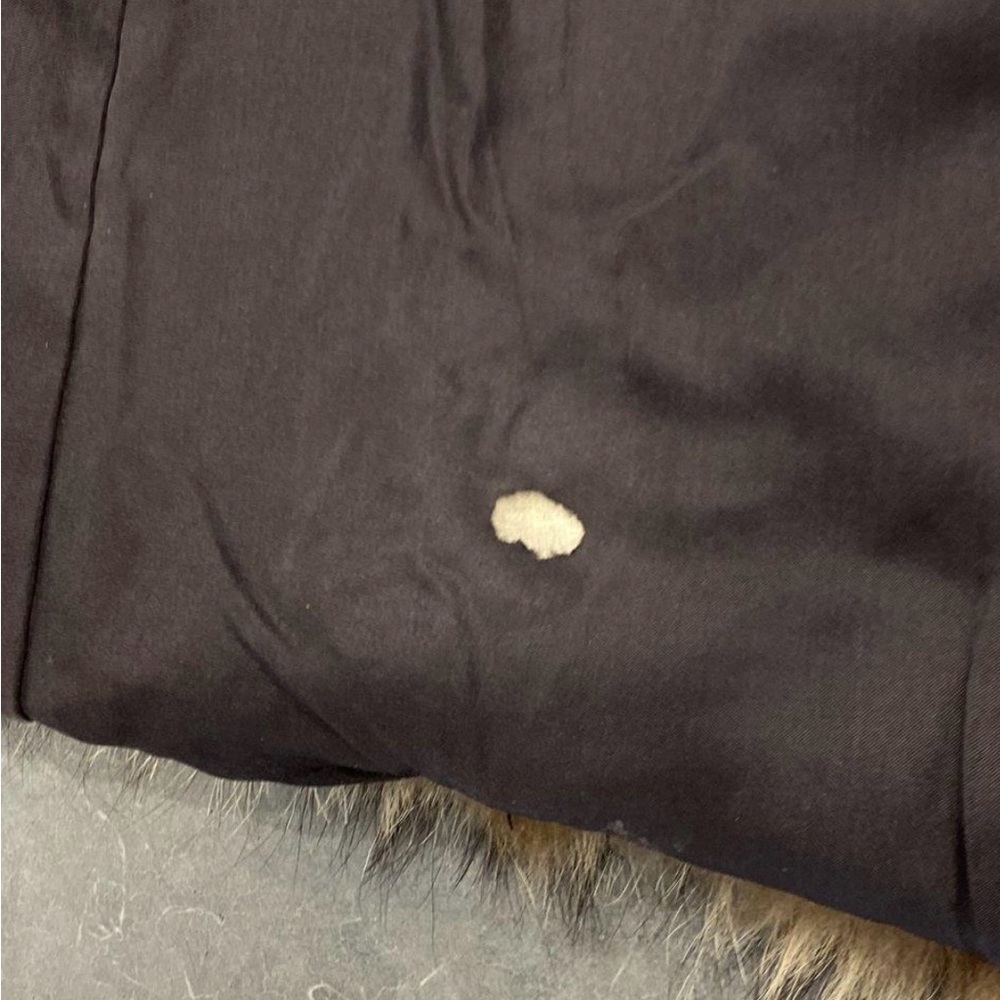 Luxurious genuine raccoon Fur Coat - Picture 5 of 6